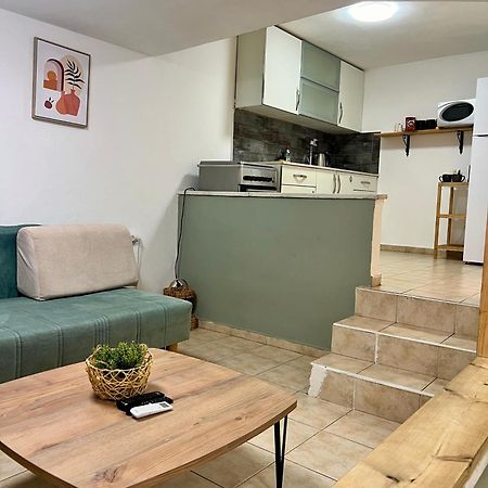 Melambai Apartment Ейлат Екстериор снимка