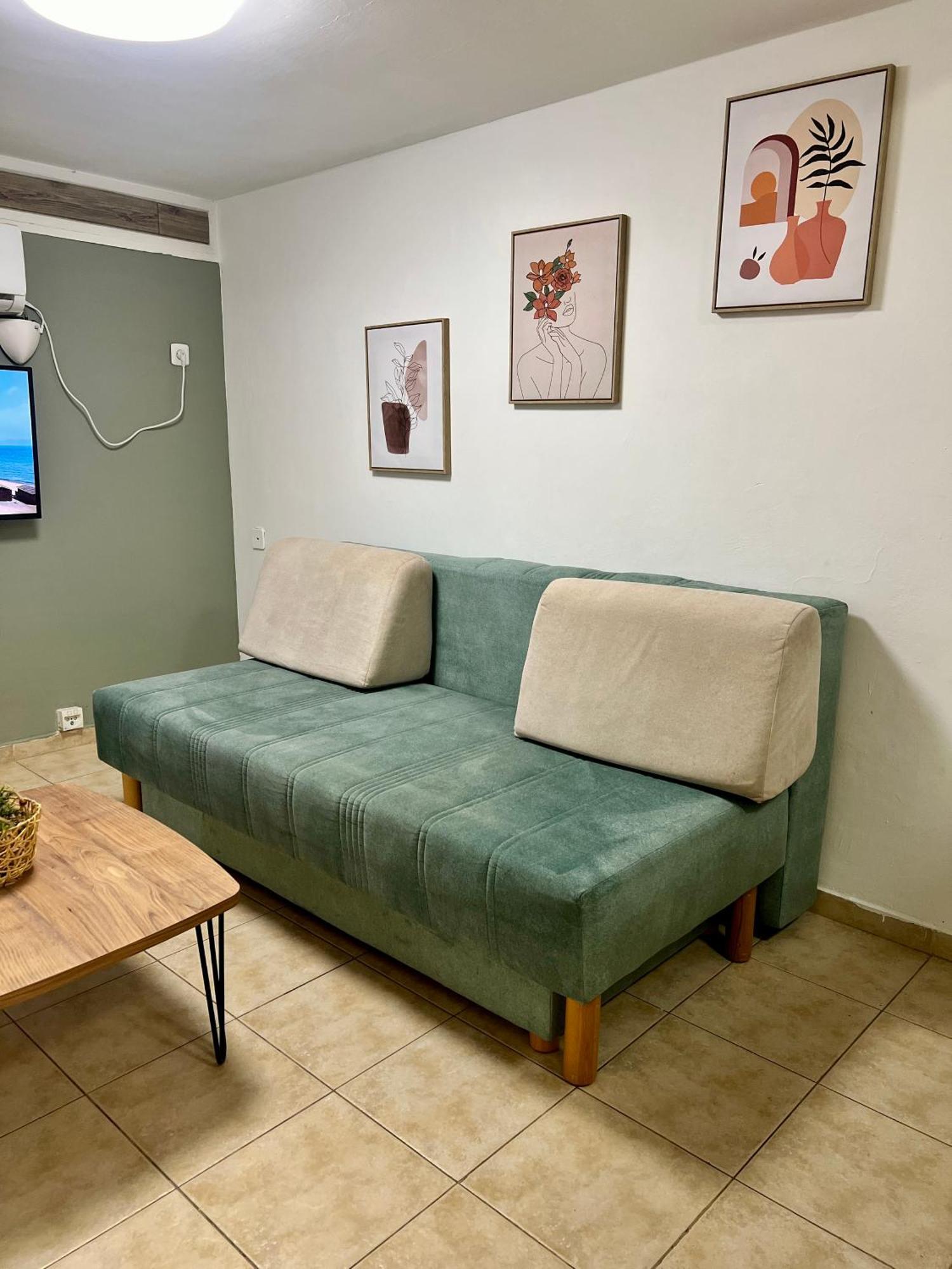 Melambai Apartment Ейлат Екстериор снимка