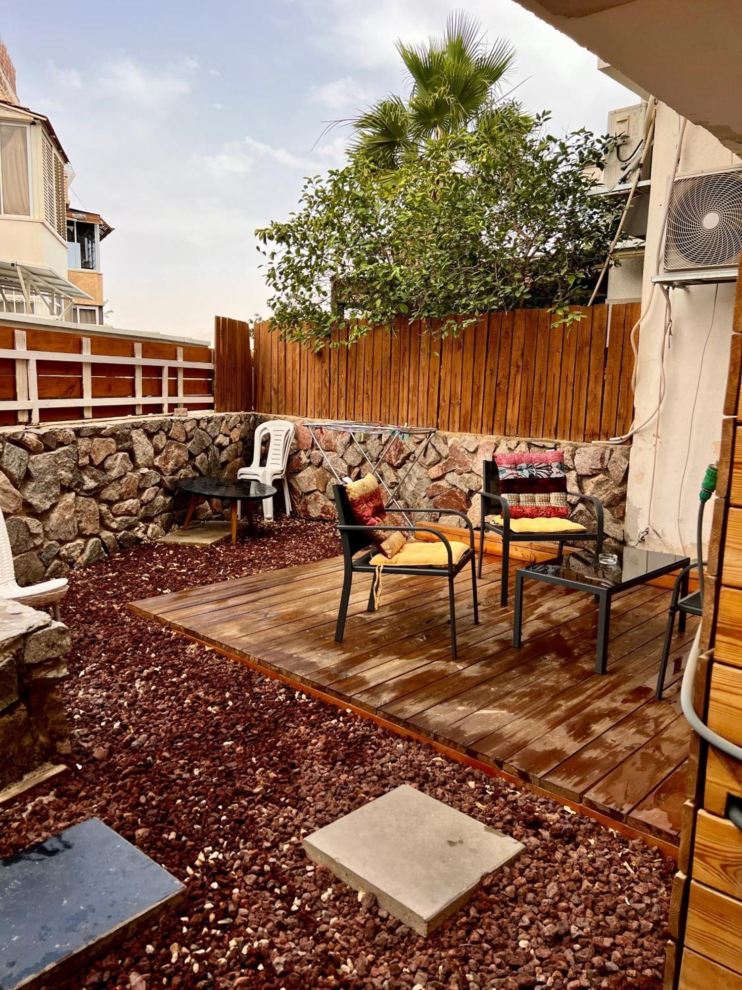 Melambai Apartment Ейлат Екстериор снимка