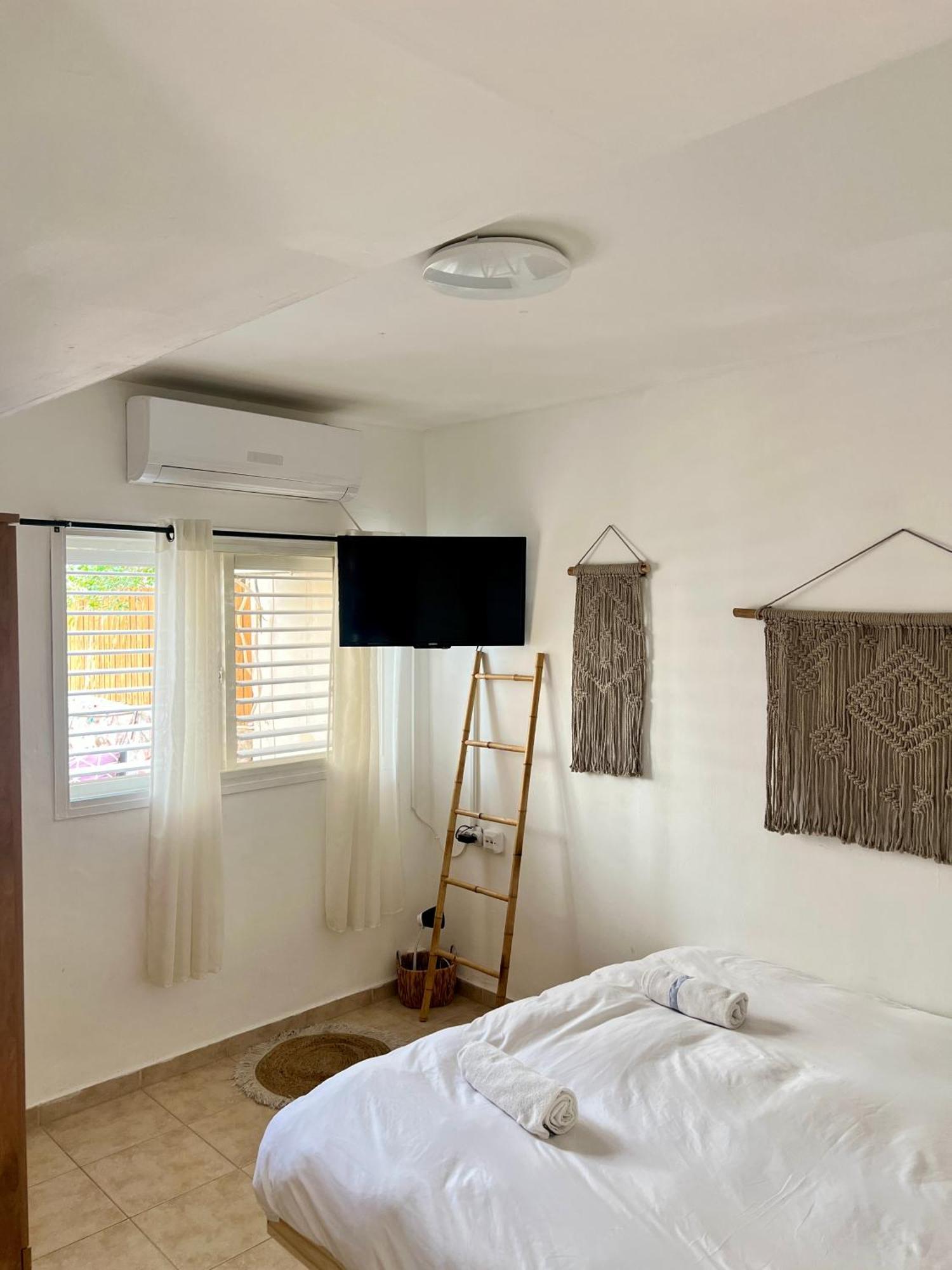 Melambai Apartment Ейлат Екстериор снимка